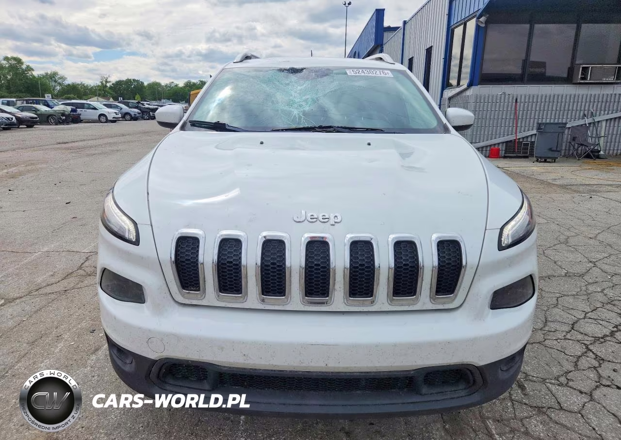 2014 Jeep Cherokee Latitude VIN:1C4PJLCB7EW101762 - 5