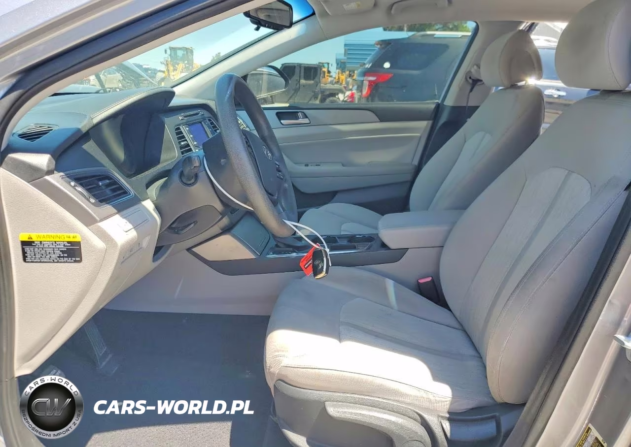 2016 Hyundai Sonata Hybrid Se VIN:KMHE24L18GA036806 - 7