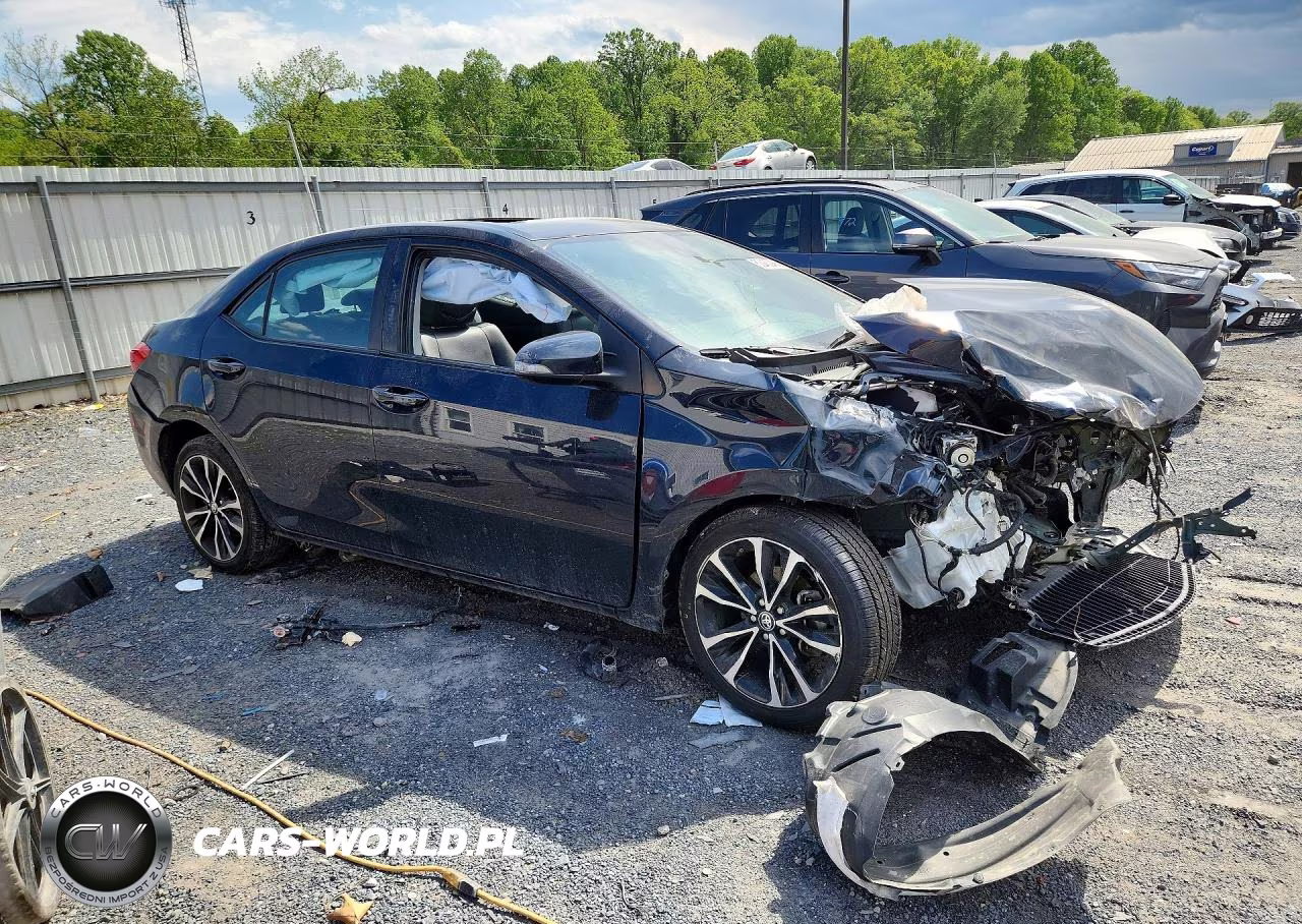 2018 Toyota Corolla Xse VIN:2T1BURHE2JC081706 - 4
