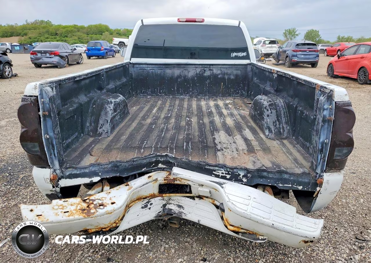 2006 Chevrolet Silverado C1500 VIN:3GCEC14V96G256585 - 6