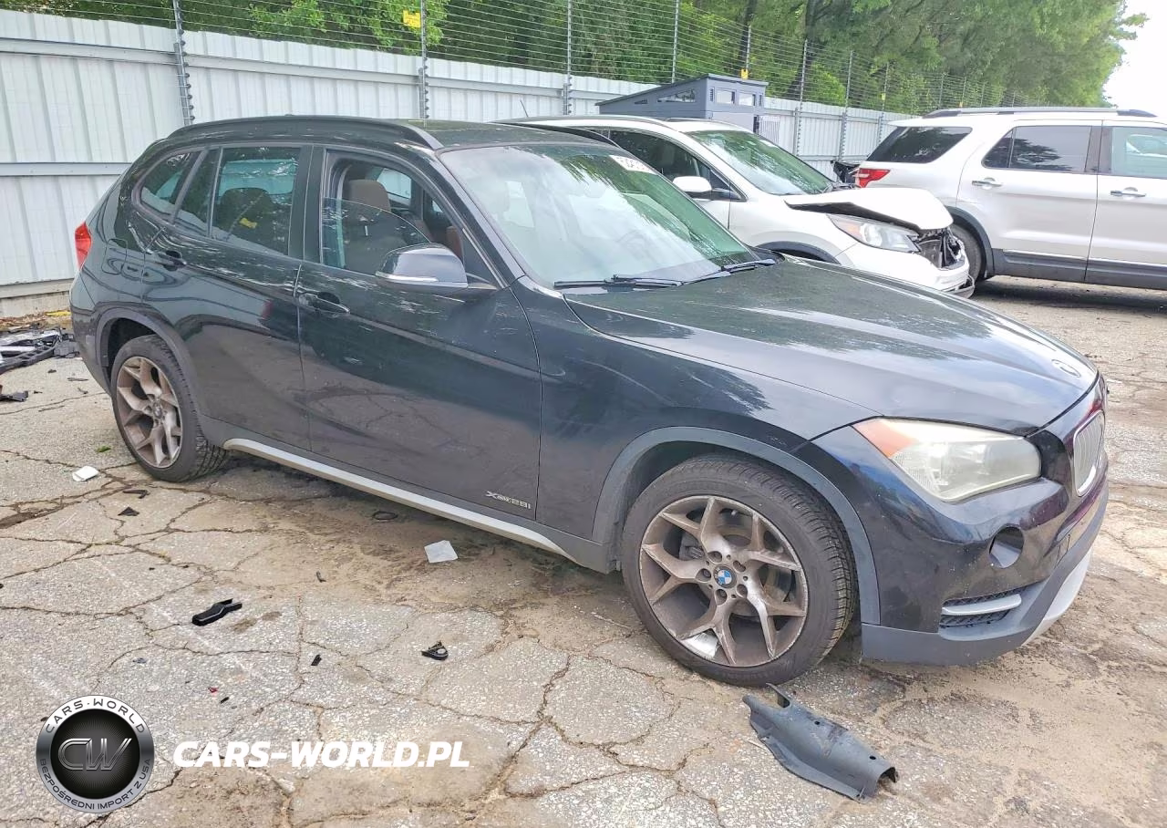 2013 BMW X1 Sdrive28I VIN:WBAVM1C57DVL64316 - 4