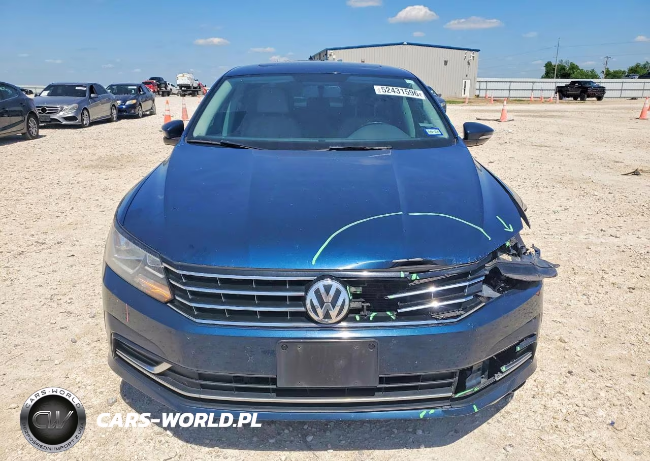 2019 Volkswagen Passat Wolfsburg VIN:1VWLA7A36KC010140 - 5