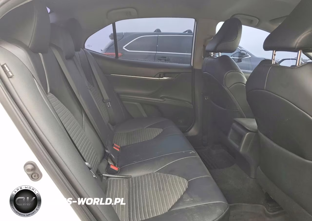 2021 Toyota Camry Se VIN:4T1G11AK2MU567855 - 10