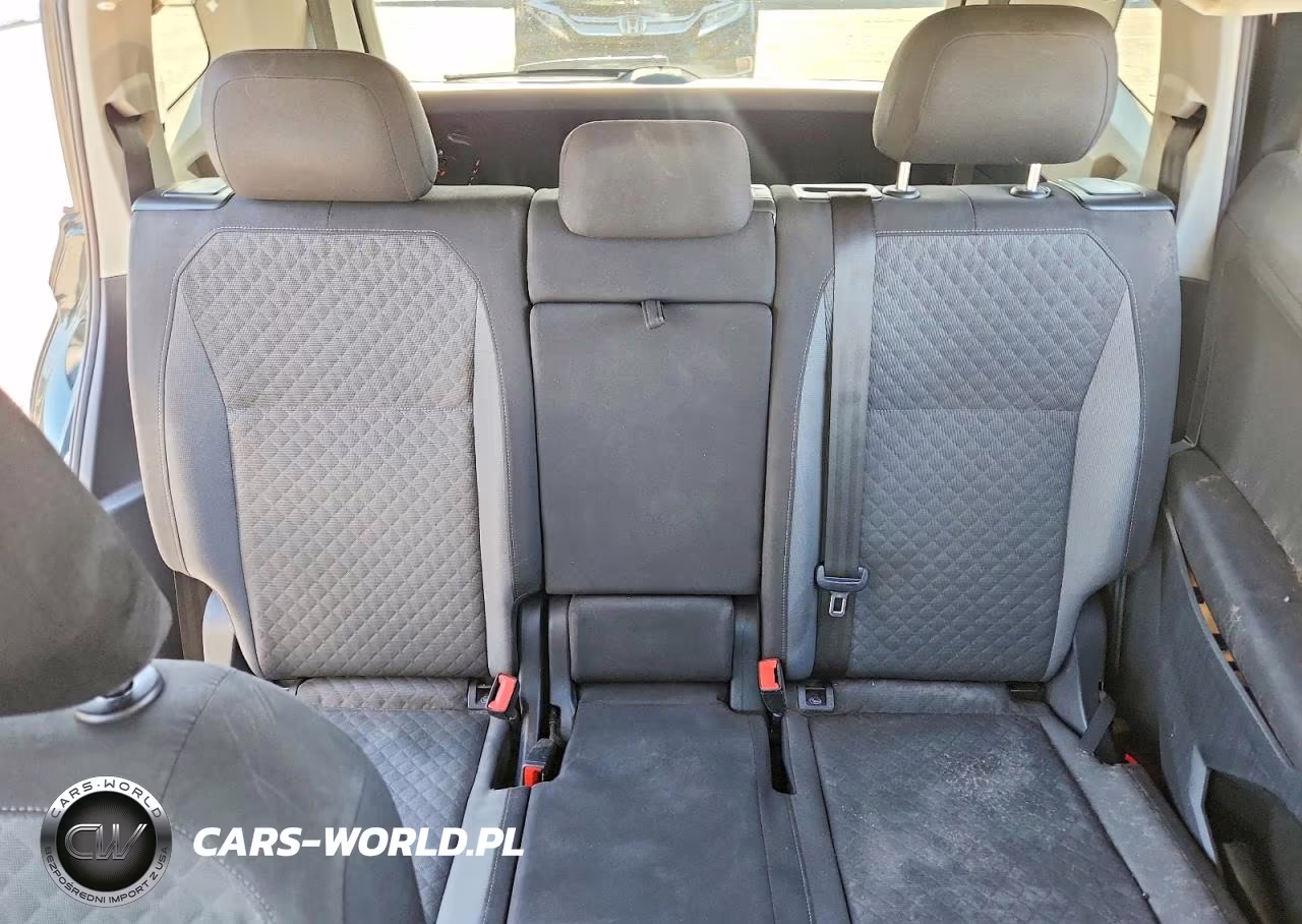 2019 Volkswagen Tiguan S VIN:3VV1B7AX6KM122172 - 11