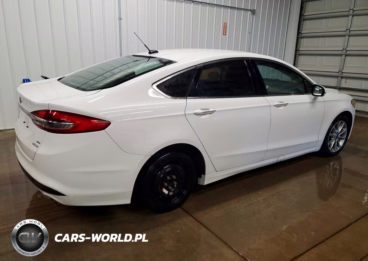2017 Ford Fusion Se VIN:3FA6P0HD7HR301055 - 3