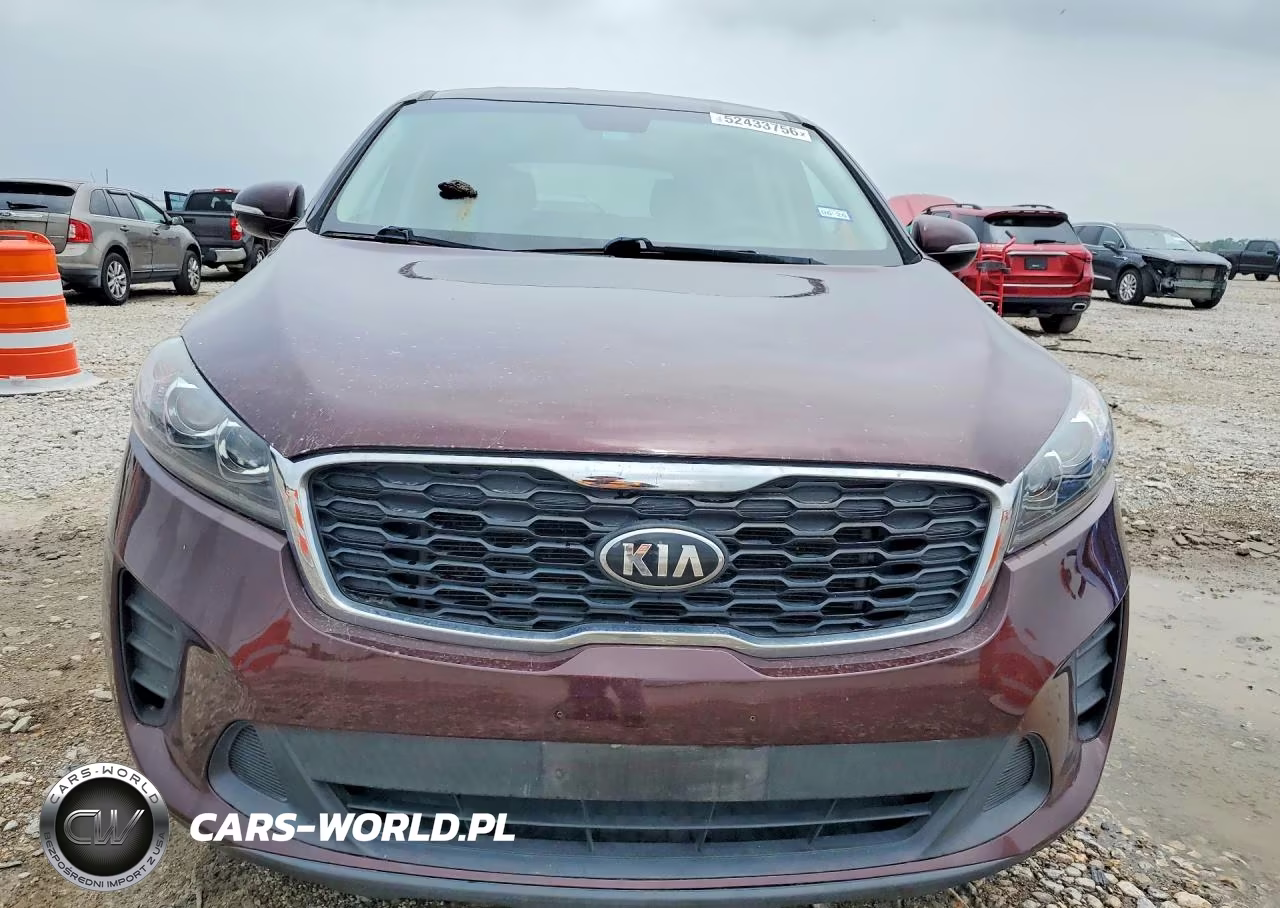 2020 Kia Sorento S VIN:5XYPGDA57LG680814 - 5