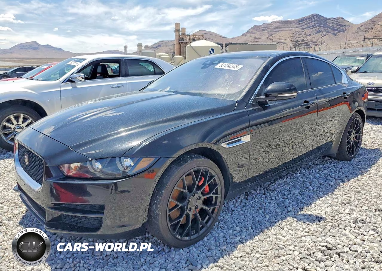 2017 Jaguar Xe Premium