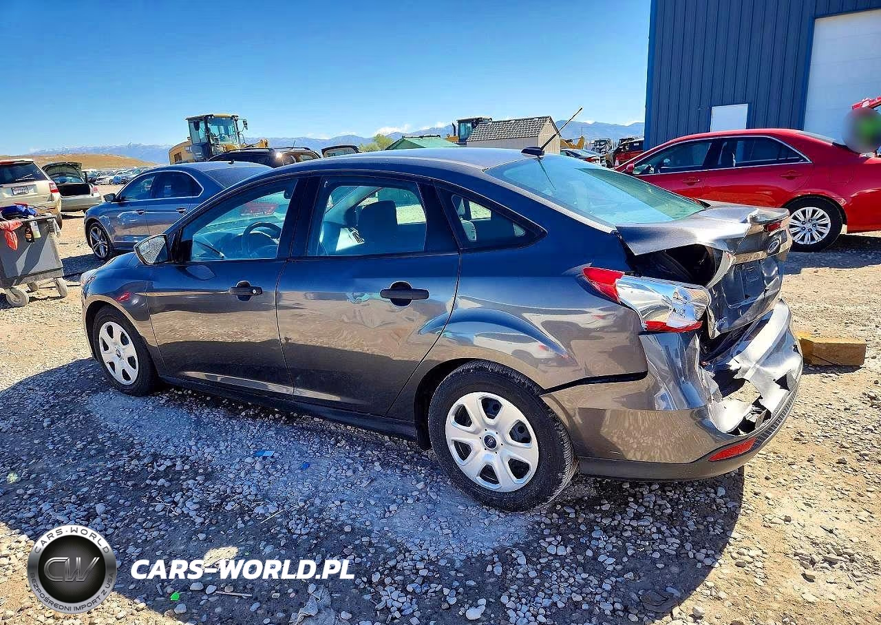 2015 Ford Focus S VIN:1FADP3E21FL306128 - 2
