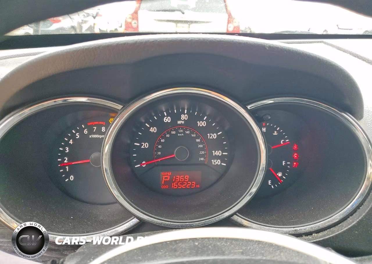 2011 Kia Sorento Lx VIN:5XYKT4A14BG143092 - 9