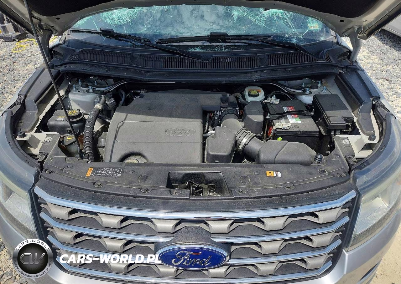 2017 Ford Explorer Xlt VIN:1FM5K7D89HGB49594 - 11