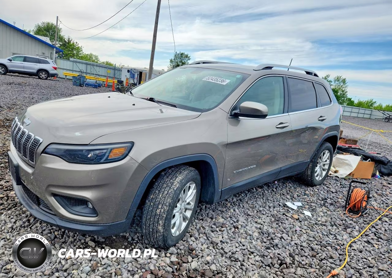 2019 Jeep Cherokee Latitude – zdjęcie 1 z 12