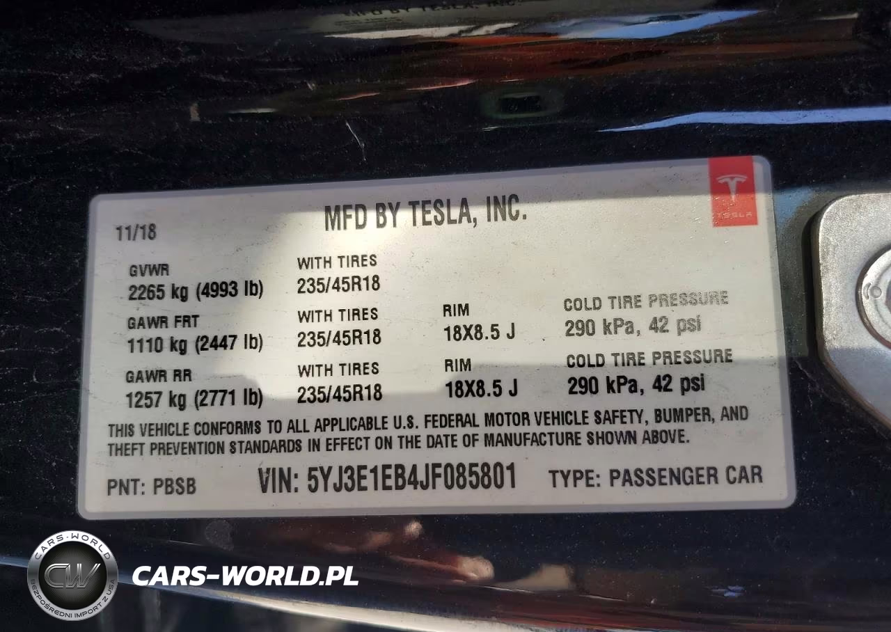 2018 Tesla Model 3 VIN:5YJ3E1EB4JF085801 - 12