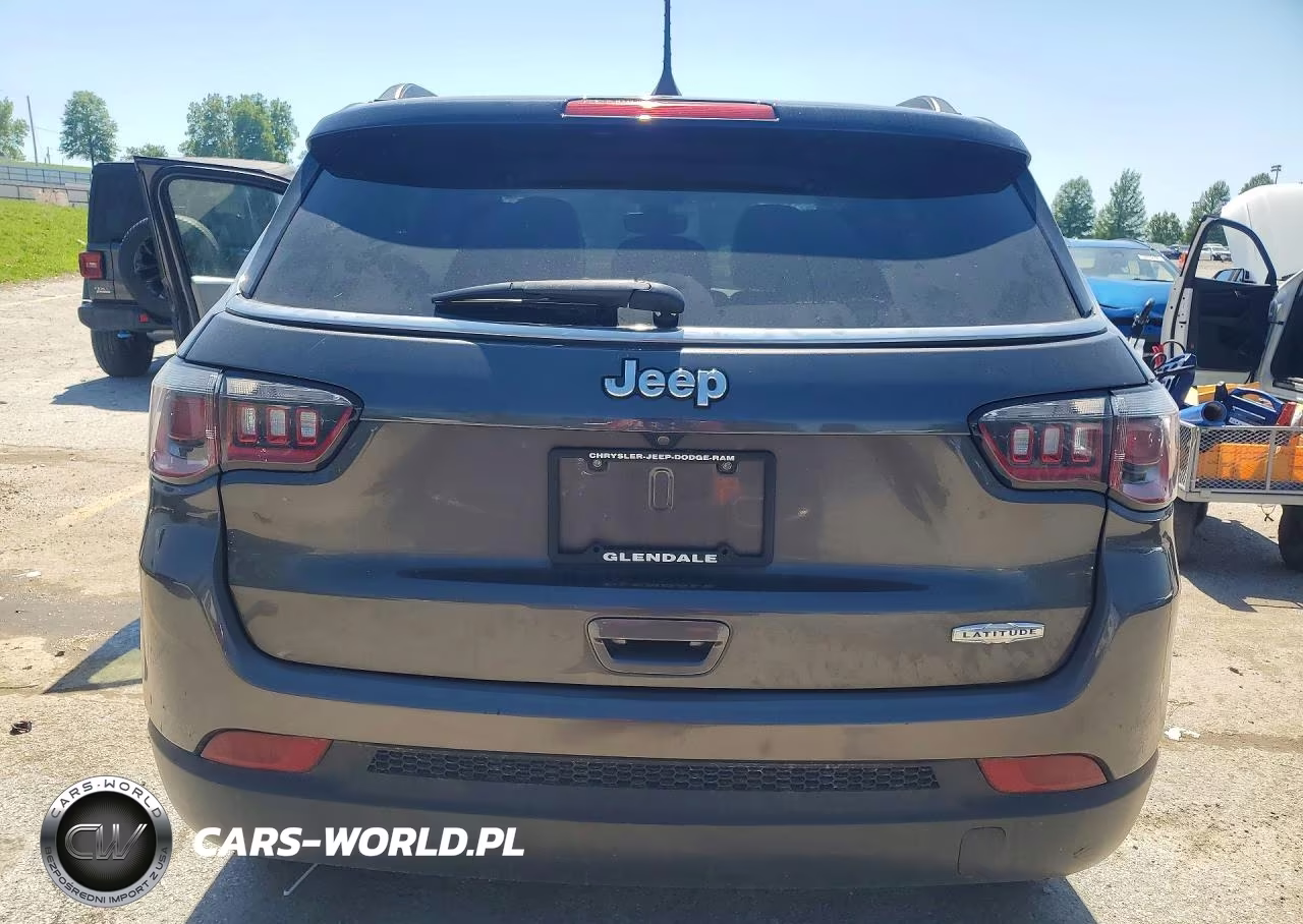 2019 Jeep Compass Latitude VIN:3C4NJCBB0KT715434 - 6