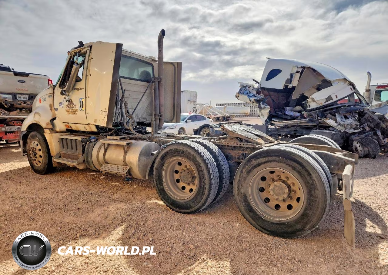 2014 International Lf687 Semi Truck VIN:1HSDJSNR7EH123523 - 3