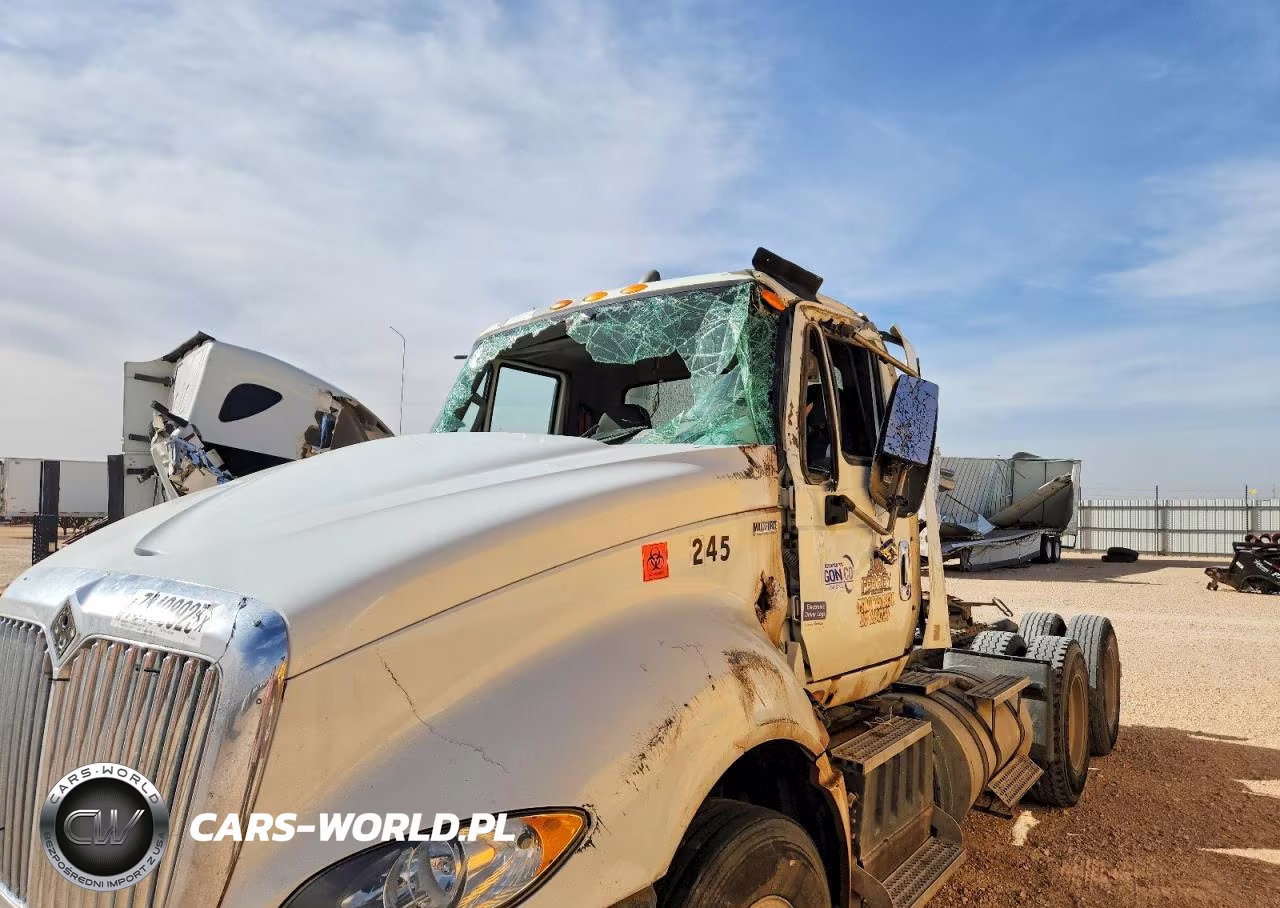 2014 International Lf687 Semi Truck VIN:1HSDJSNR7EH123523 - 9