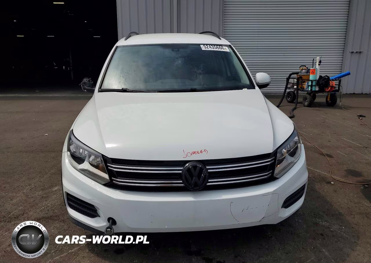 2016 Volkswagen Tiguan S VIN:WVGAV7AX4GW569494 - 5