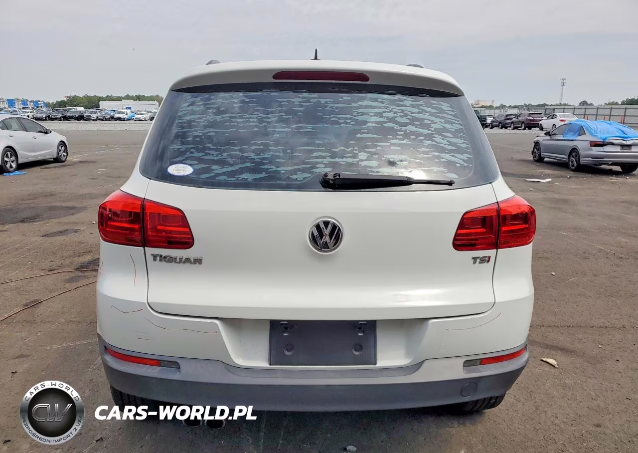 2016 Volkswagen Tiguan S VIN:WVGAV7AX4GW569494 - 6