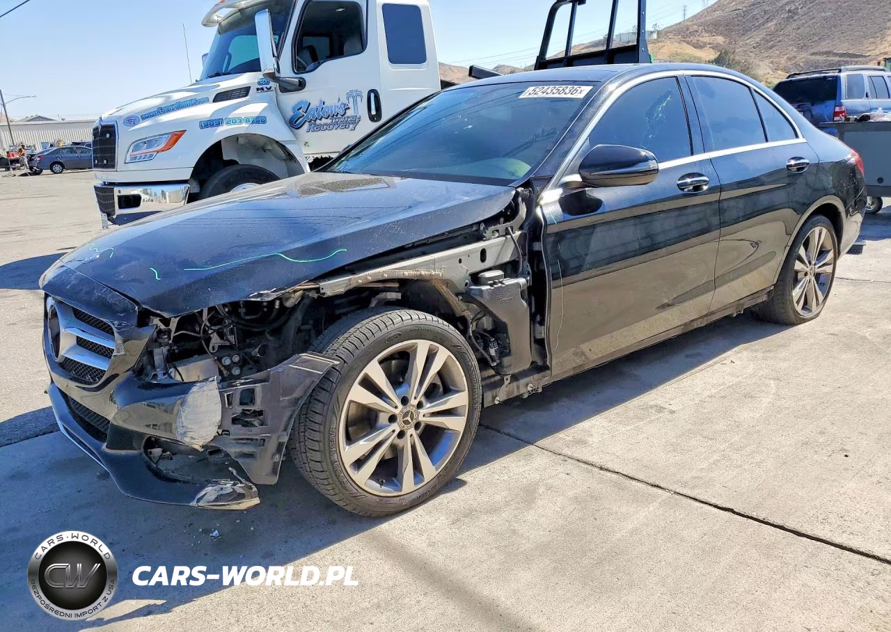 2017 Mercedes-Benz C 300 VIN:55SWF4JB6HU223588 - 1