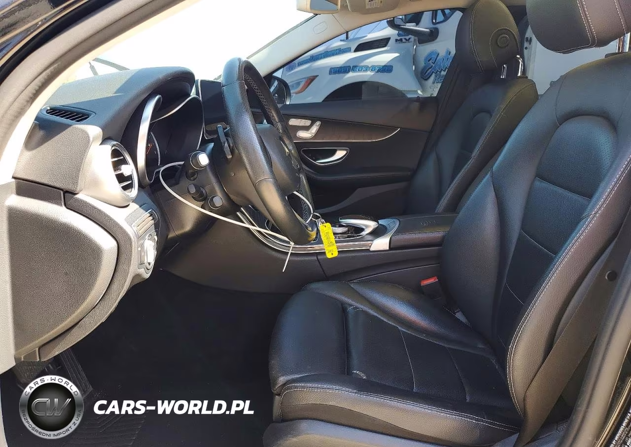 2017 Mercedes-Benz C 300 VIN:55SWF4JB6HU223588 - 7