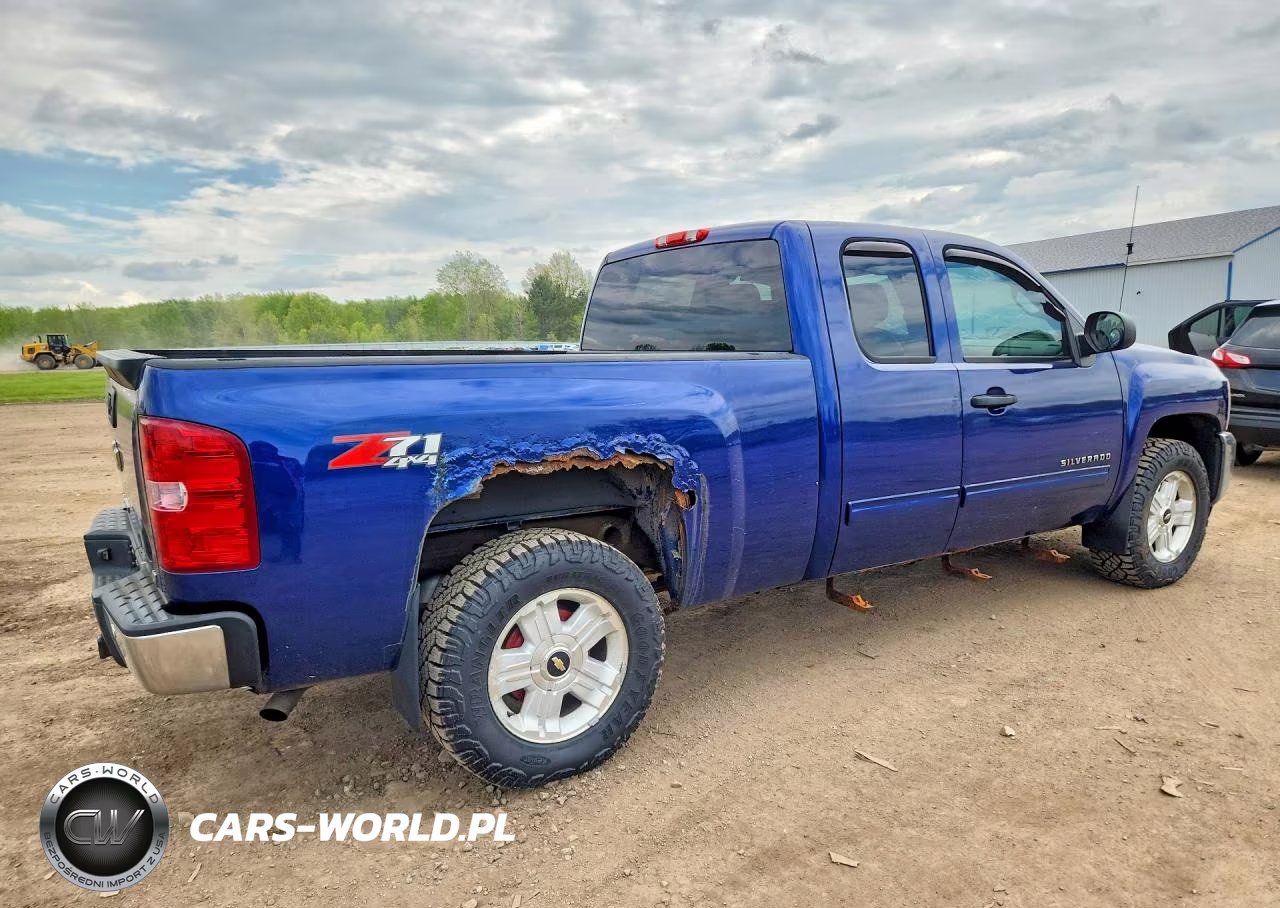 2013 Chevrolet Silverado K1500 Lt VIN:1GCRKSE70DZ112625 - 3