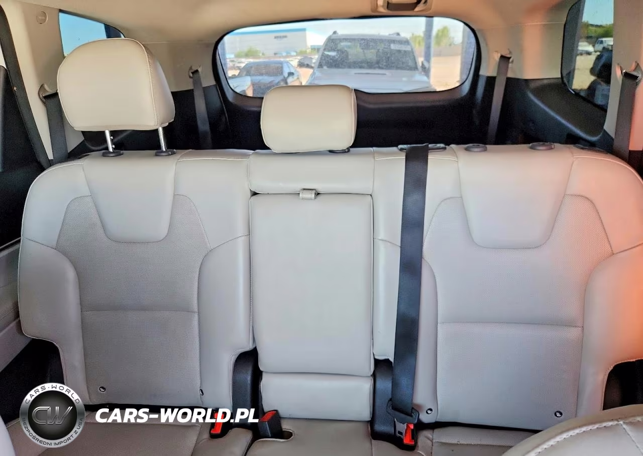 2020 Kia Telluride S VIN:5XYP64HC0LG095967 - 10