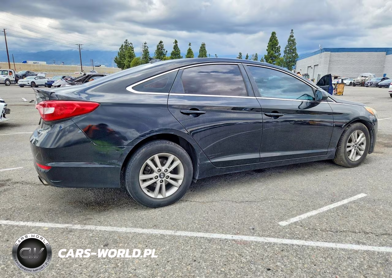 2016 Hyundai Sonata Se VIN:5NPE24AFXHH468942 - 3
