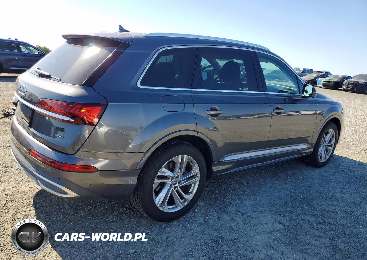 2020 Audi Q7 Premium Plus VIN:WA1LXAF7XLD002820 - 3
