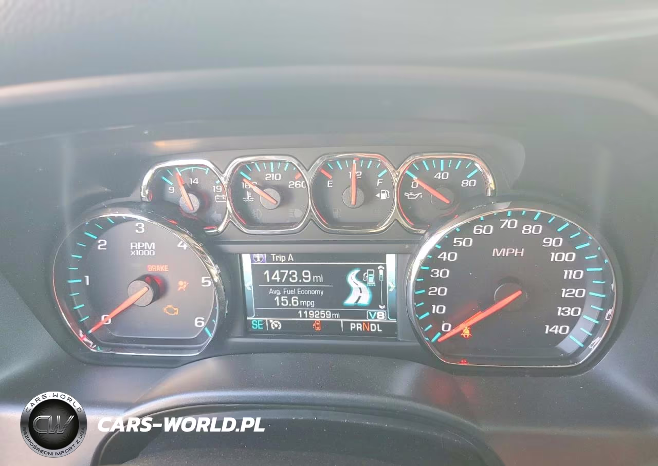 2018 Chevrolet Silverado K1500 Lt VIN:3GCUKREC5JG176347 - 9