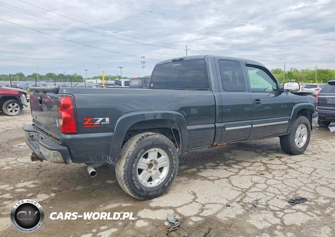 2004 Chevrolet Silverado K1500 VIN:2GCEK19T741154847 - 3