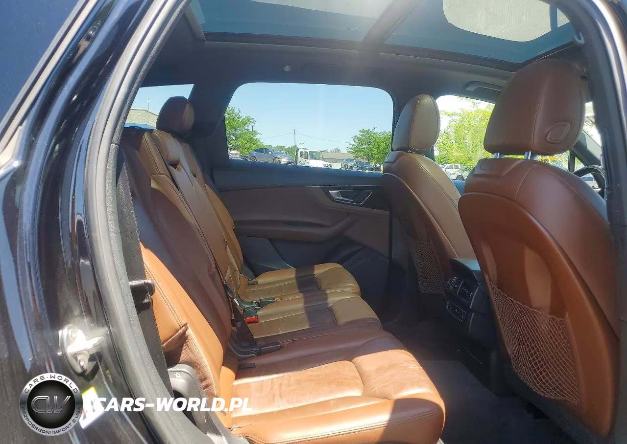 2017 Audi Q7 Premium VIN:WA1AHAF7XHD042424 - 11