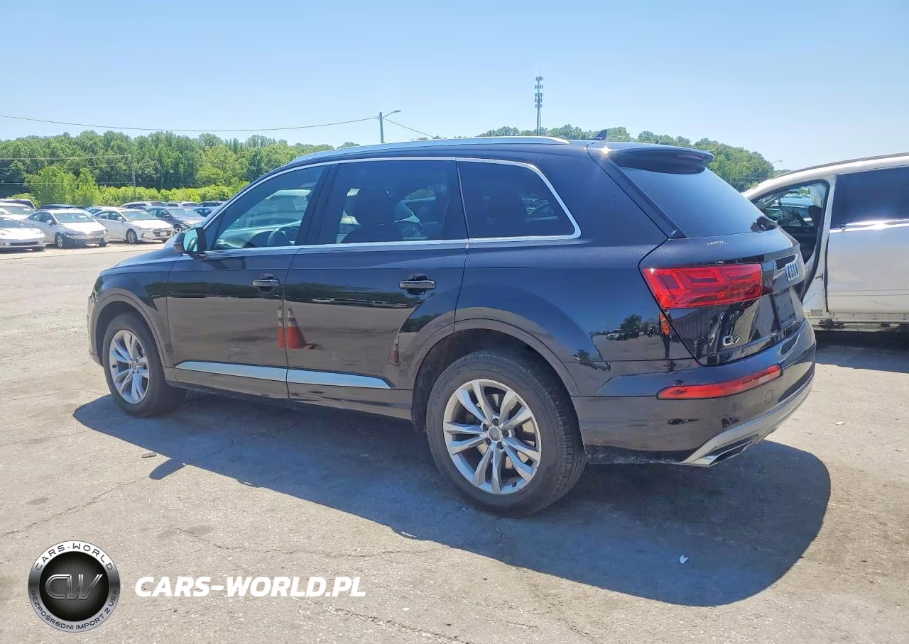 2017 Audi Q7 Premium VIN:WA1AHAF7XHD042424 - 2
