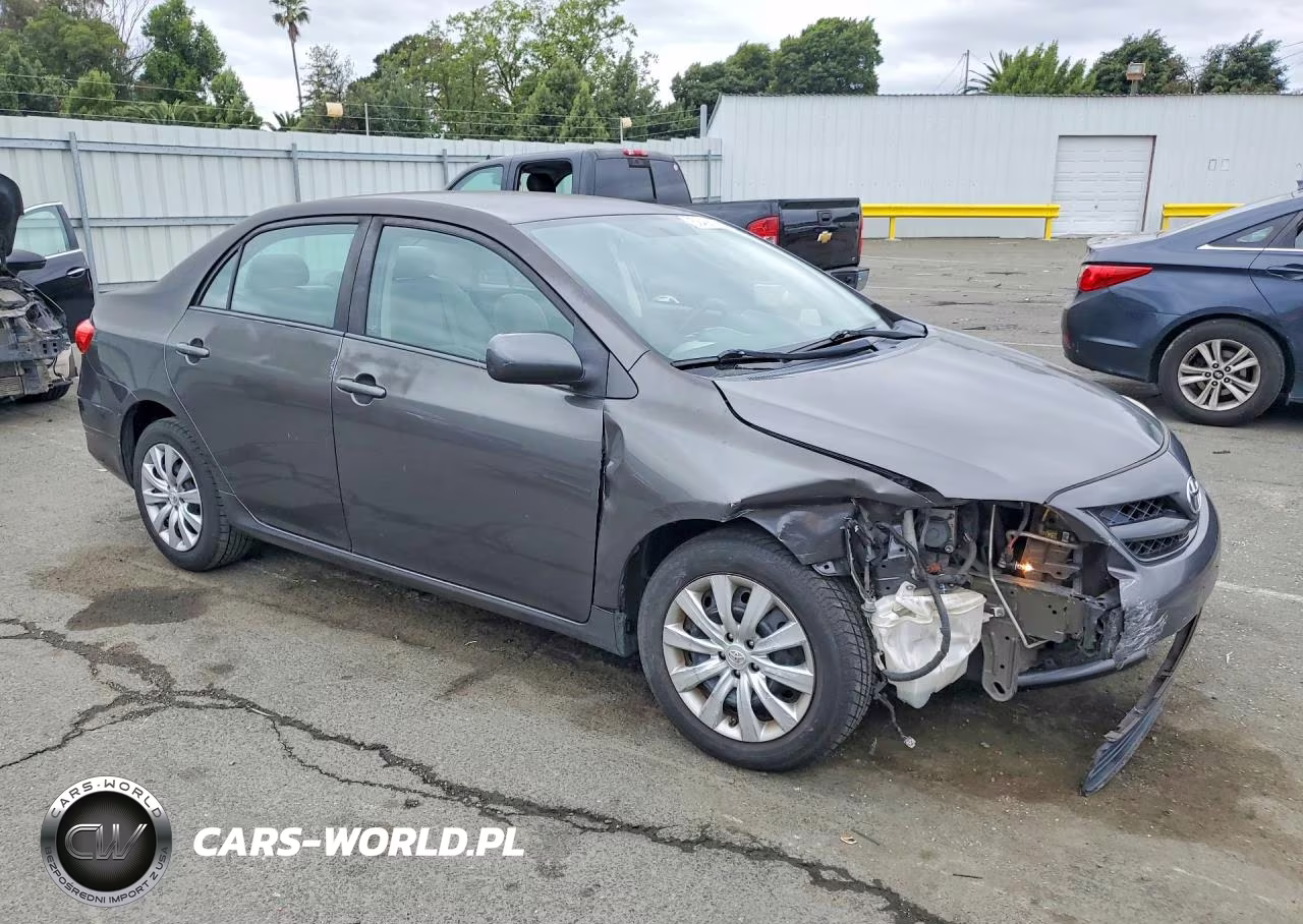 2012 Toyota Corolla Le VIN:5YFBU4EE3CP046084 - 4