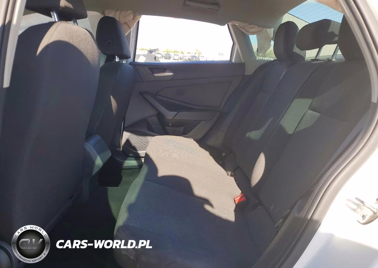 2019 Volkswagen Jetta S VIN:3VWC57BU3KM060603 - 10