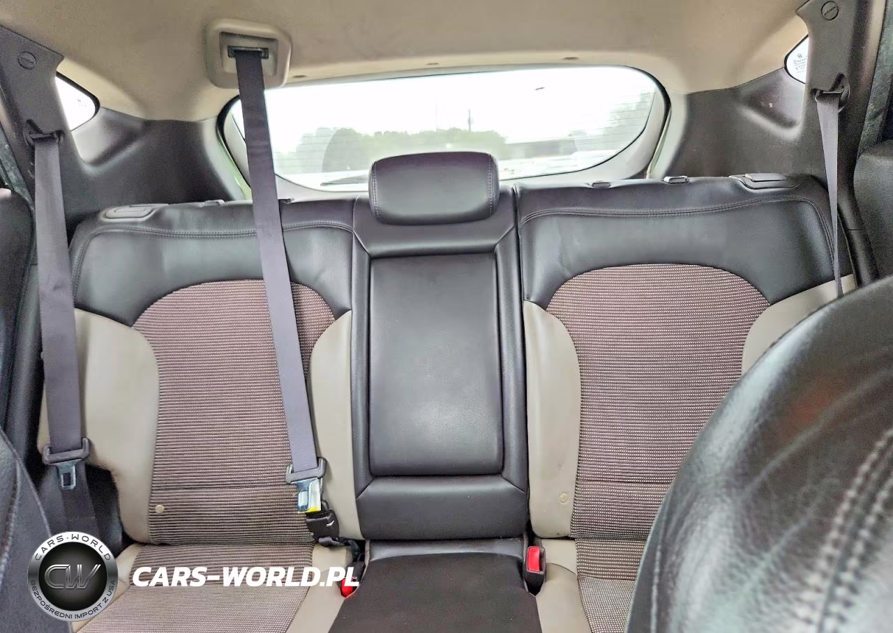 2012 Hyundai Tucson Gls VIN:KM8JU3AC2CU458747 - 10