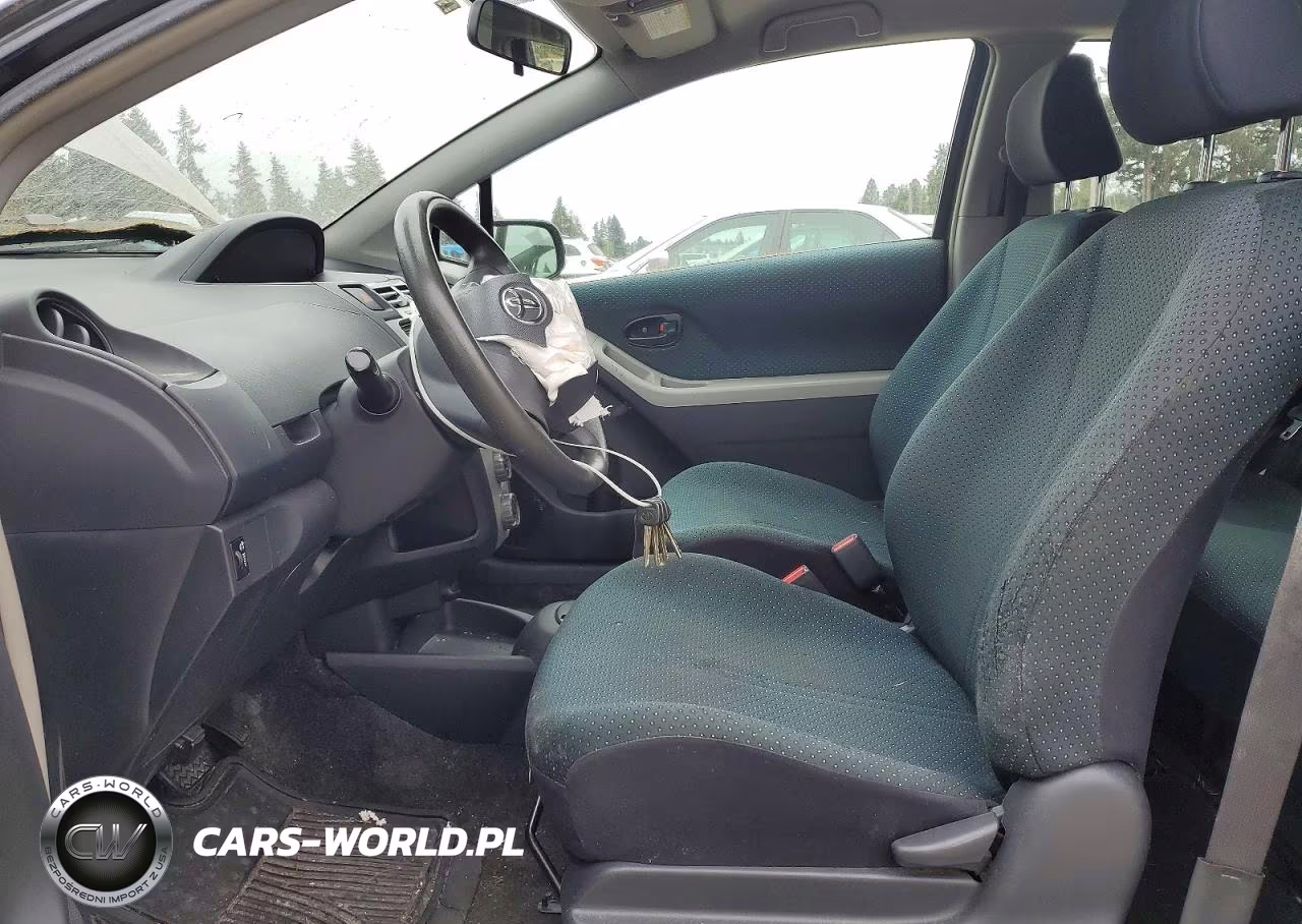 2007 Toyota Yaris Base VIN:JTDJT923675136105 - 7