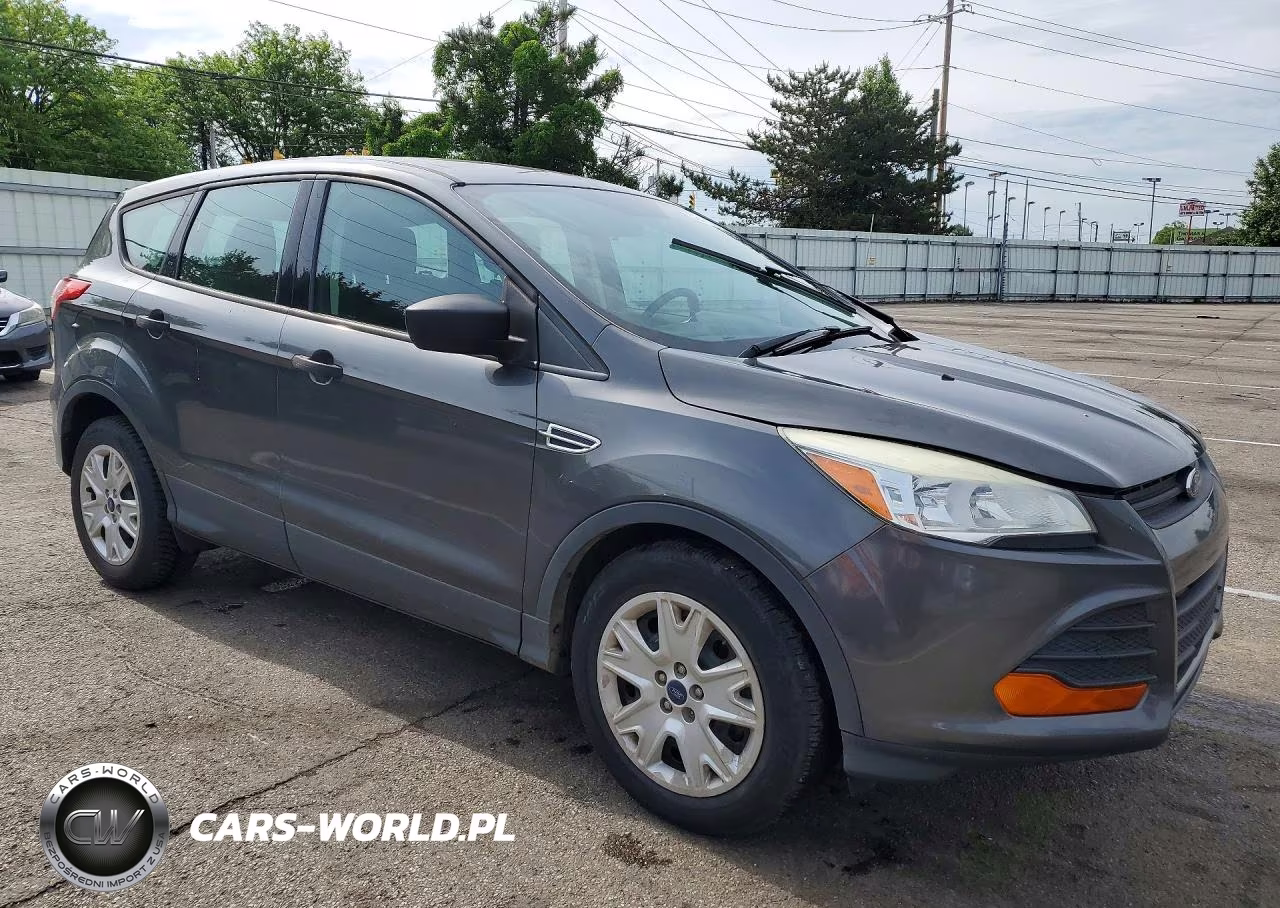 2016 Ford Escape S VIN:1FMCU0F74GUA72615 - 4