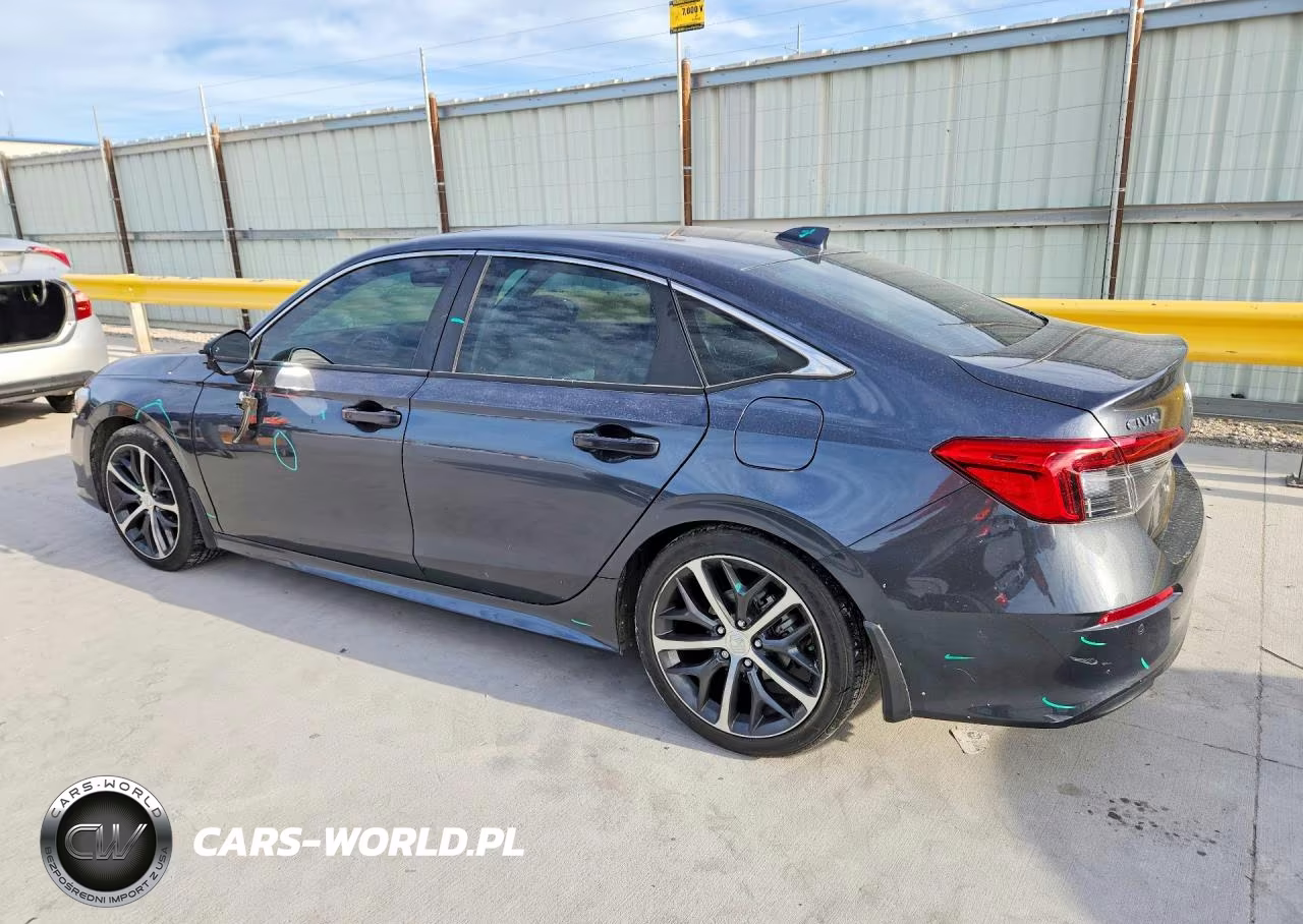 2024 Honda Civic Touring VIN:2HGFE1F95RH319220 - 2