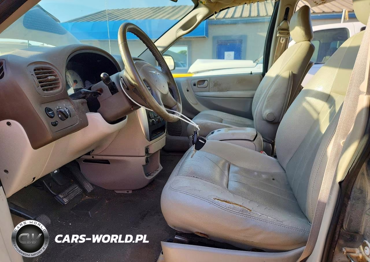 2006 Chrysler Town & Country Touring VIN:2A4GP54L96R636341 - 7