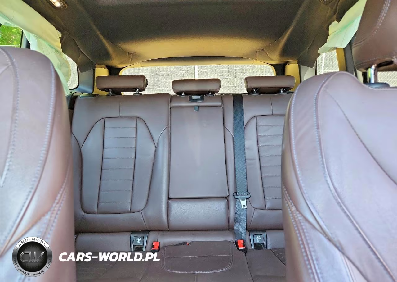 2018 BMW X3 xDrivem40I VIN:5UXTS3C50J0Y97109 - 10