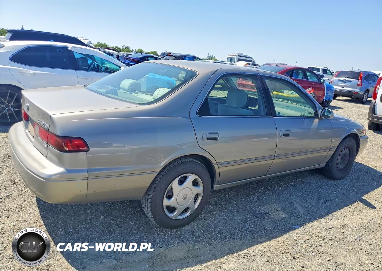 1998 Toyota Camry Le V6 VIN:JT2BF22K4W0121603 - 3