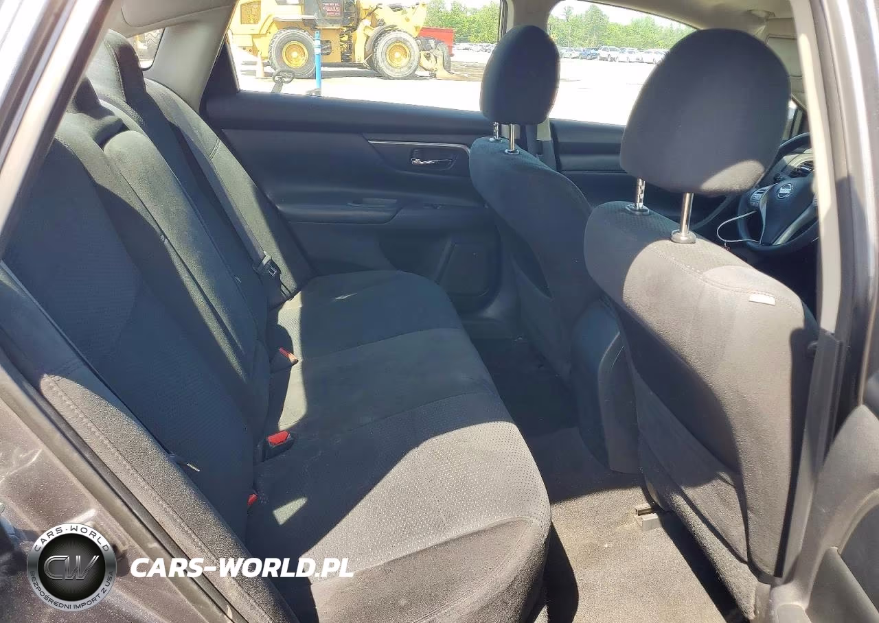 2015 Nissan Altima 2.5 S VIN:1N4AL3AP9FN907212 - 10