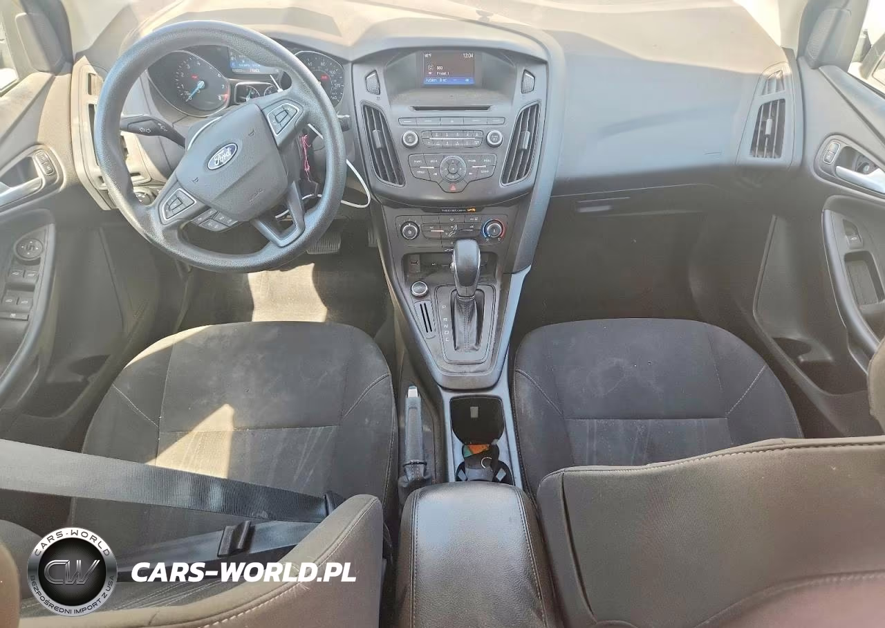 2017 Ford Focus Se VIN:1FADP3F2XHL218003 - 8