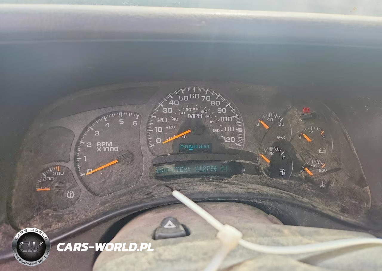 2003 GMC Sierra K1500 Heavy Duty VIN:1GTGK13U03F202724 - 9
