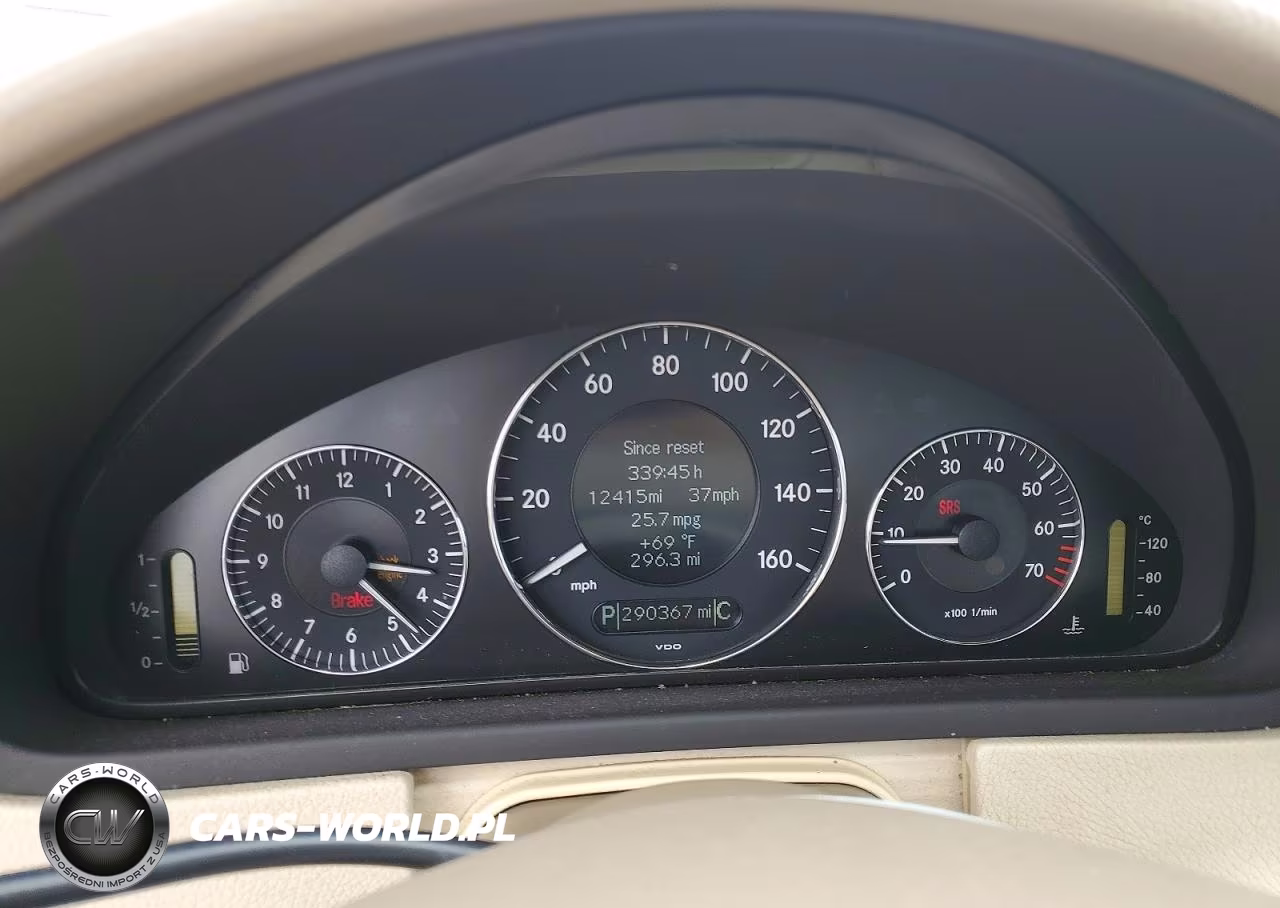 2007 Mercedes-Benz Clk 350 VIN:WDBTJ56H27F212800 - 9