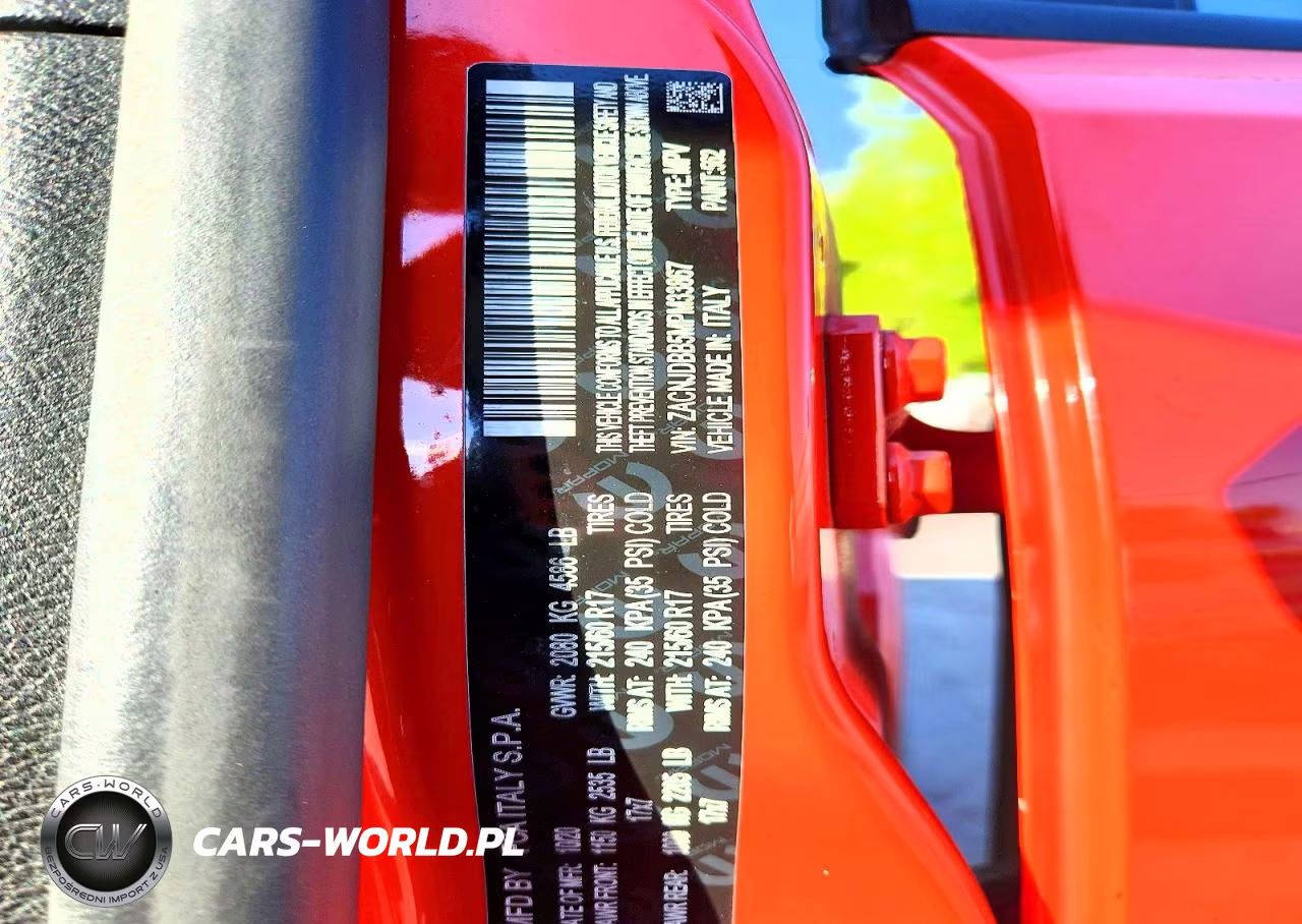 2021 Jeep Renegade Latitude VIN:ZACNJDBB5MPM33867 - 14