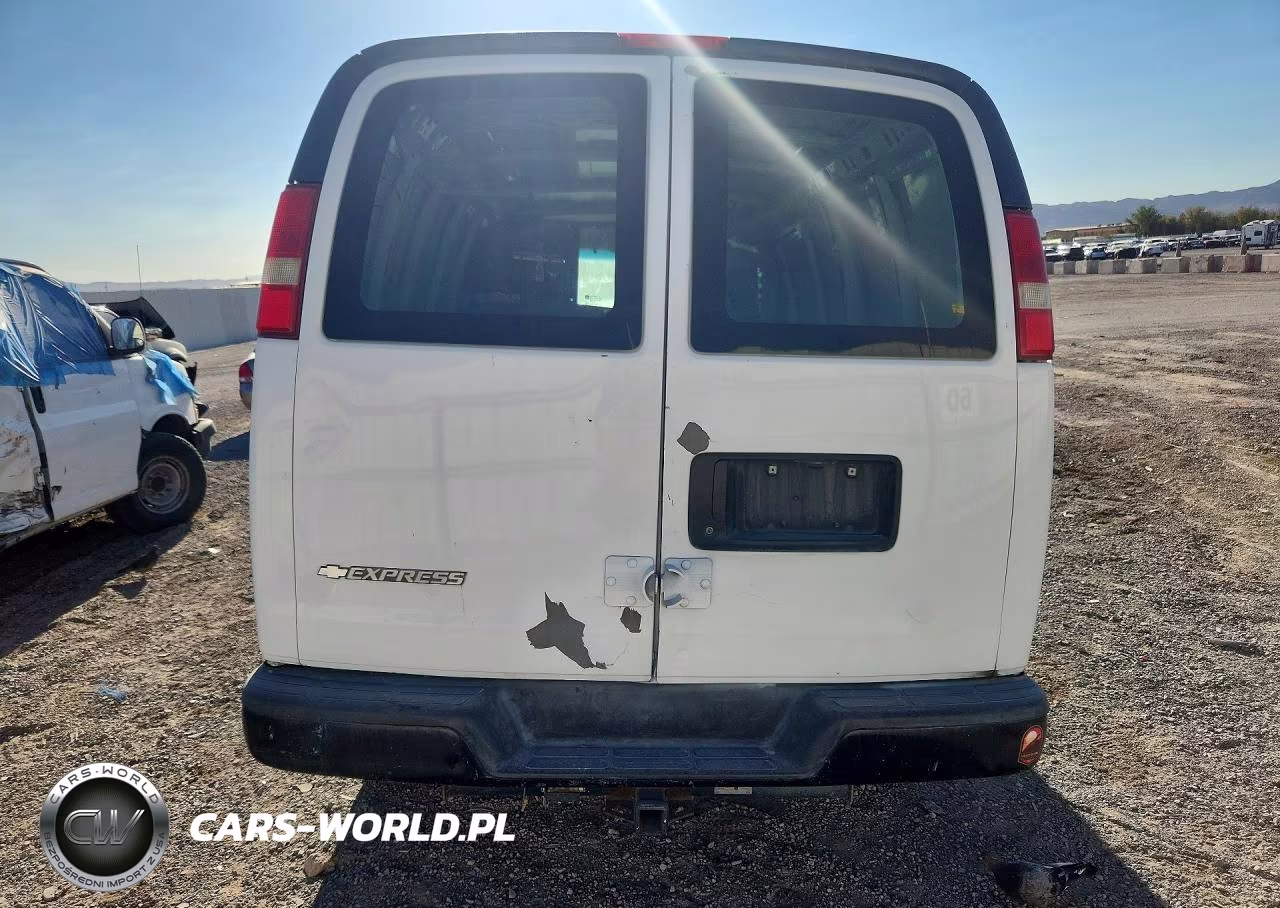 2008 Chevrolet Express G2500 VIN:1GCGG25C981126811 - 6