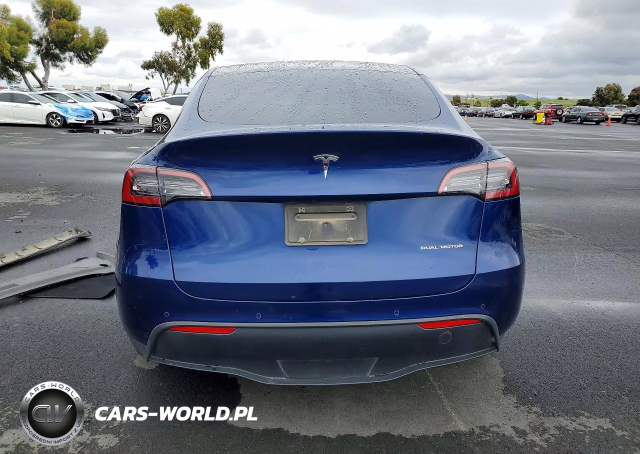 2021 Tesla Model Y VIN:5YJYGDEE1MF183331 - 6