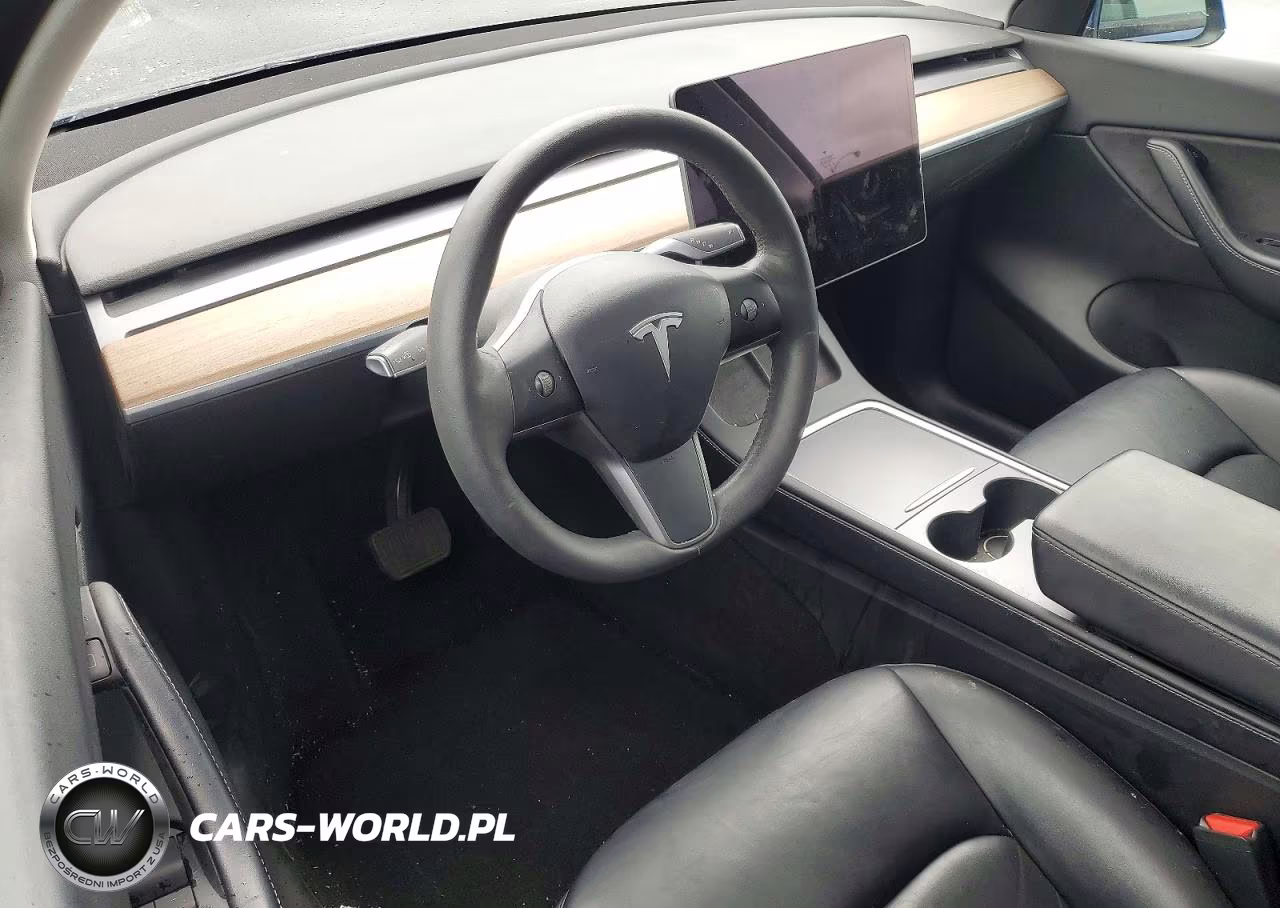 2021 Tesla Model Y VIN:5YJYGDEE1MF183331 - 8