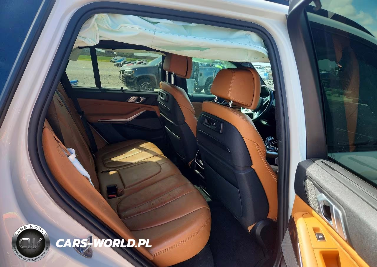 2019 BMW X5 xDrive40I VIN:5UXCR6C58KLL12869 - 10