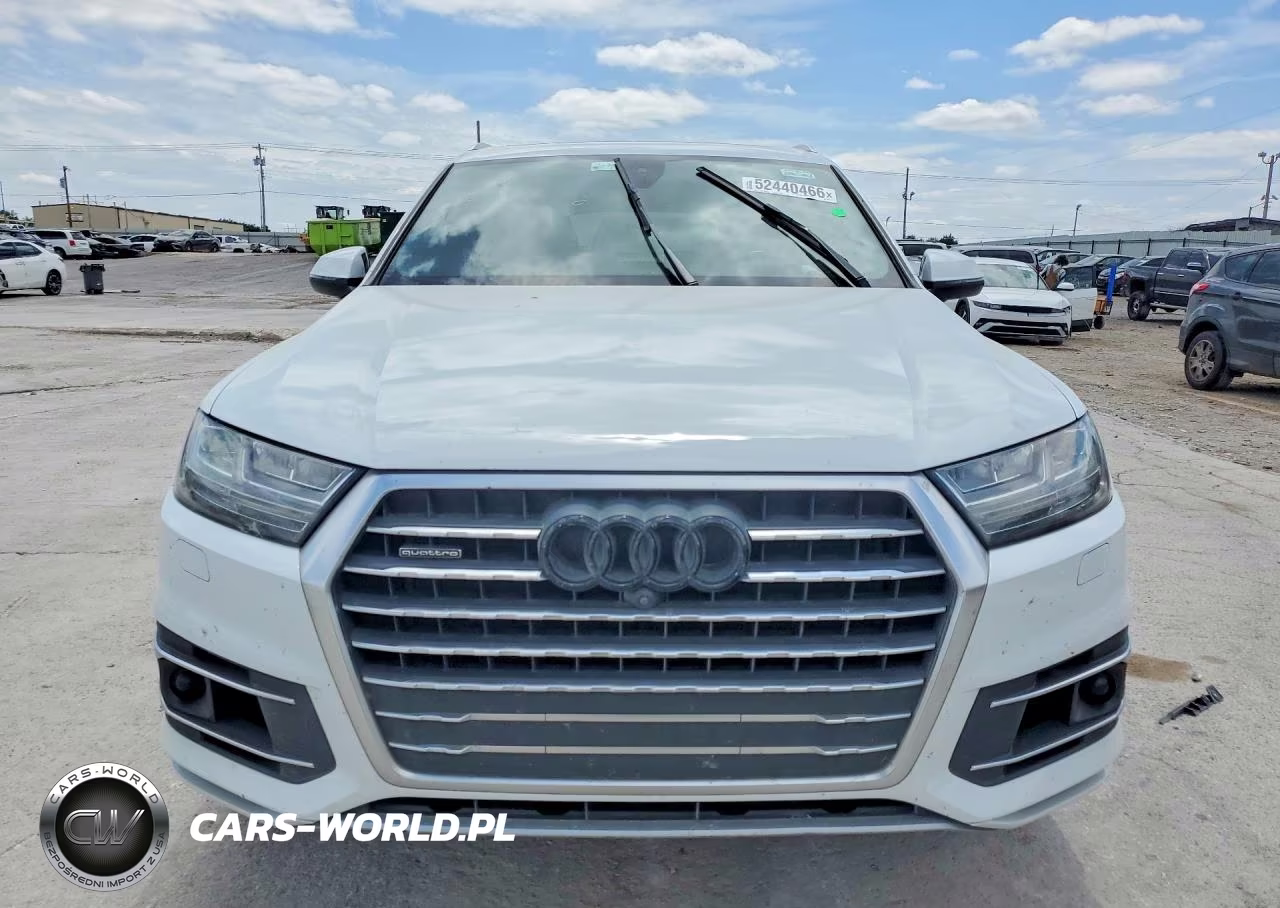 2018 Audi Q7 Prestige VIN:WA1VAAF70JD019343 - 5